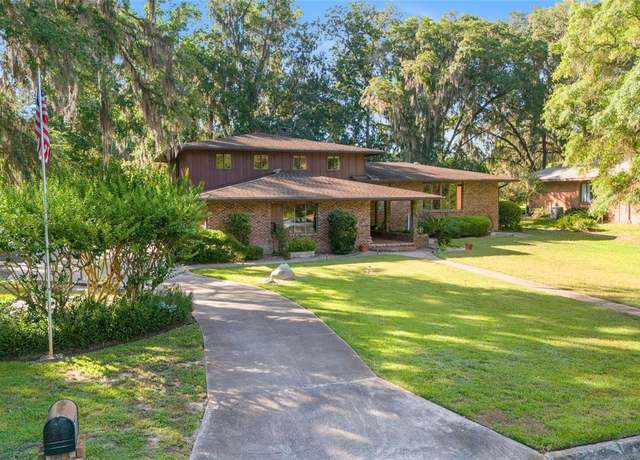 Property at 6015 SW 36th Way, Gainesville, FL 32608, 3 beds, 3 baths