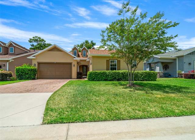 Property at 3396 NW 55th Ct, Ocala, FL 34482, 2 beds, 2.5 baths