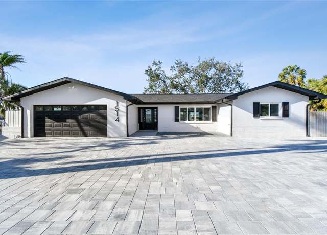 Property at 1514 Sea Gull Dr S, St Petersburg, FL 33707, 3 beds, 2 baths