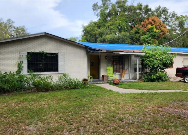 Property at 110 14th St SE, Ruskin, FL 33570, 4 beds, 2 baths