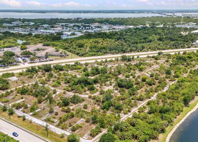 Property at 4135 Kings Hwy, Punta Gorda, FL 33980
