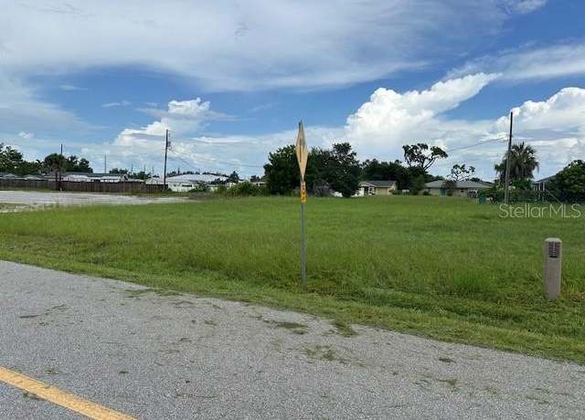Property at 823 Spring Lake Blvd NW, Port Charlotte, FL 33952