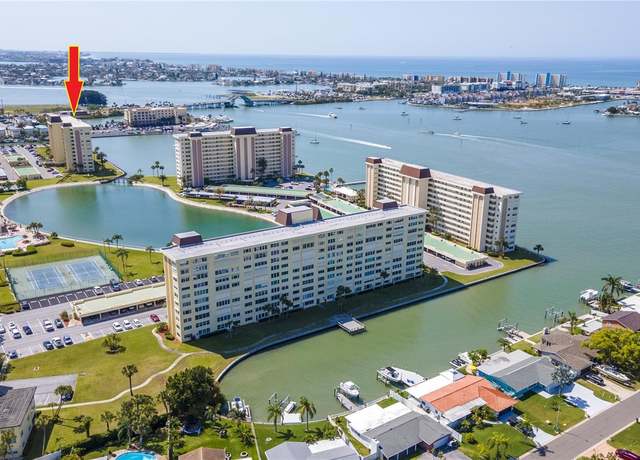 Property at 4525 Cove Cir #1002, St Petersburg, FL 33708, 2 beds, 2 baths