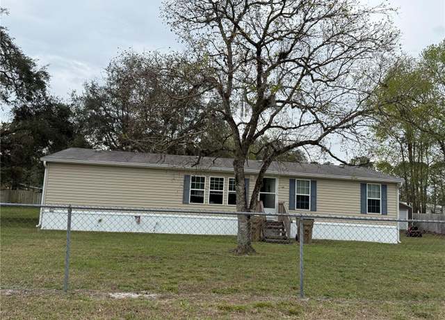 Property at 31334 Lakeside Dr, Deland, FL 32720, 2 beds, 2 baths