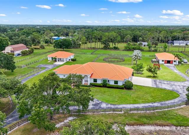 Property at 7025 Saddle Creek Cir, Sarasota, FL 34241, 6 beds, 4 baths