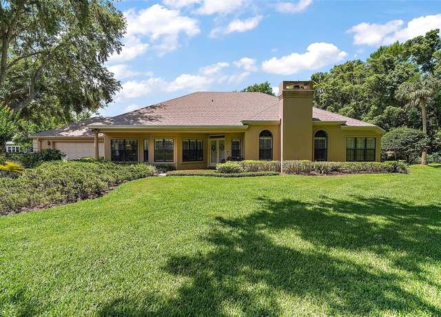 Property at 621 High Point Dr, Mount Dora, FL 32757, 3 beds, 2 baths