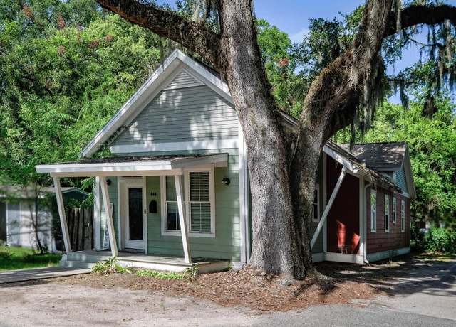 Property at 727 NW 4th Ave, Gainesville, FL 32601, 3 beds, 2 baths