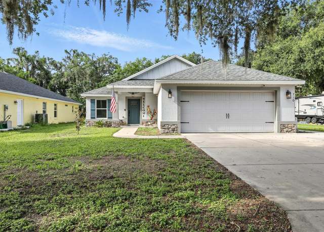 Property at 710 Barwick St, Wildwood, FL 34785, 3 beds, 2 baths