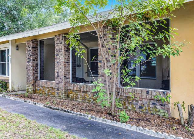 Property at 702 Putt Ln, Kissimmee, FL 34759, 2 beds, 1 bath