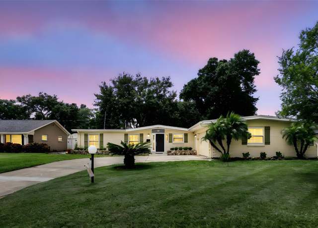 Property at 1000 Kewannee Trl, Maitland, FL 32751, 3 beds, 2 baths