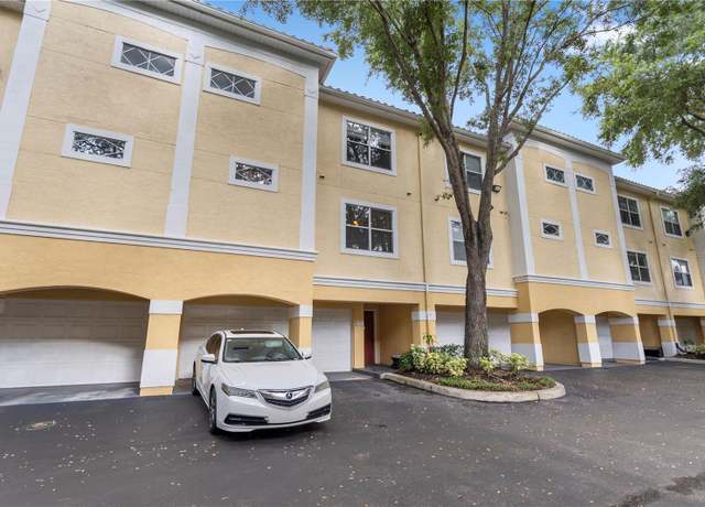 Property at 1825 Shadow View Cir #1825, Maitland, FL 32751, 3 beds, 2.5 baths