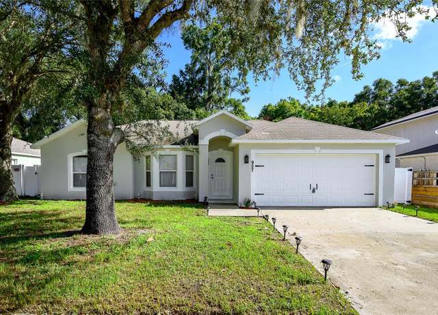 Property at 957 Cascades Park Trl, Deland, FL 32720, 4 beds, 2 baths