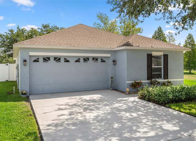 Property at 32201 Brookstone Dr, Wesley Chapel, FL 33545, 3 beds, 2 baths
