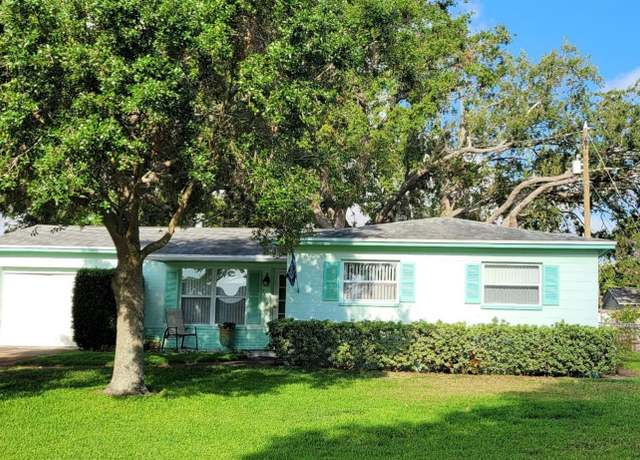 Property at 7336 20th St N, St Petersburg, FL 33702, 3 beds, 2 baths