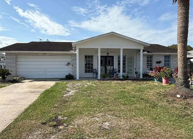 Property at 7540 Briarwood Dr, Port Richey, FL 34668, 3 beds, 2.5 baths