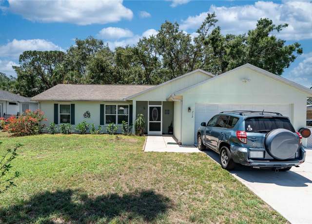 Property at 712 68th Ave W, Bradenton, FL 34207, 3 beds, 2 baths