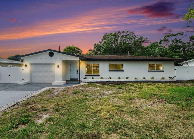 Property at 11350 112th Ave, Largo, FL 33778, 4 beds, 3 baths