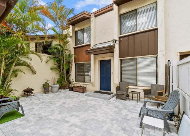 Property at 1881 N Hercules Ave #602, Clearwater, FL 33765, 4 beds, 2.5 baths