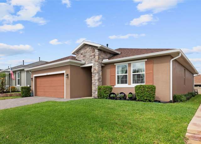 Property at 125 Silver Maple Rd, Groveland, FL 34736, 3 beds, 2 baths