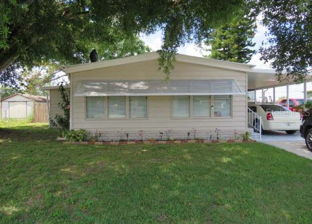 Property at 5420 Golden Gate Blvd, Polk City, FL 33868, 2 beds, 2 baths