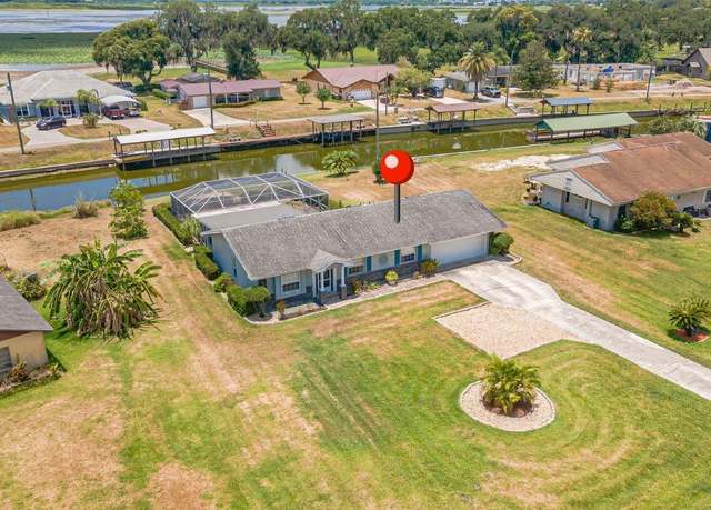Property at 720 Shore Dr, Kissimmee, FL 34744, 2 beds, 2 baths