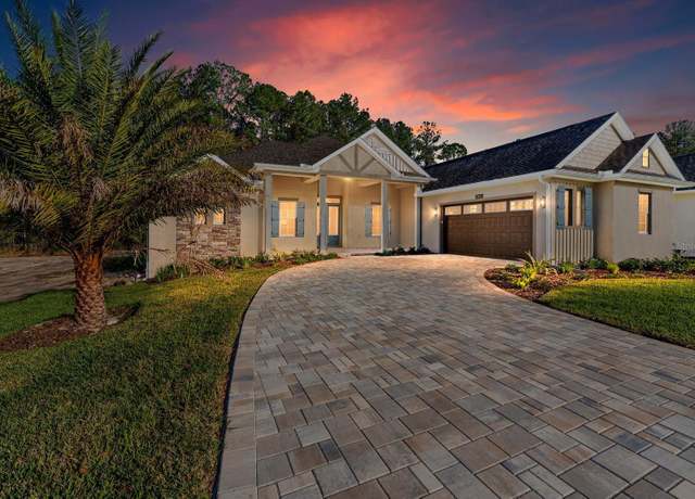 Property at 5034 Elm Leaf Dr, Brooksville, FL 34601, 4 beds, 4 baths