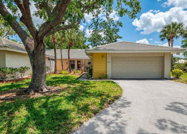 Property at 314 Pembroke Ln #189, Venice, FL 34293, 3 beds, 2 baths