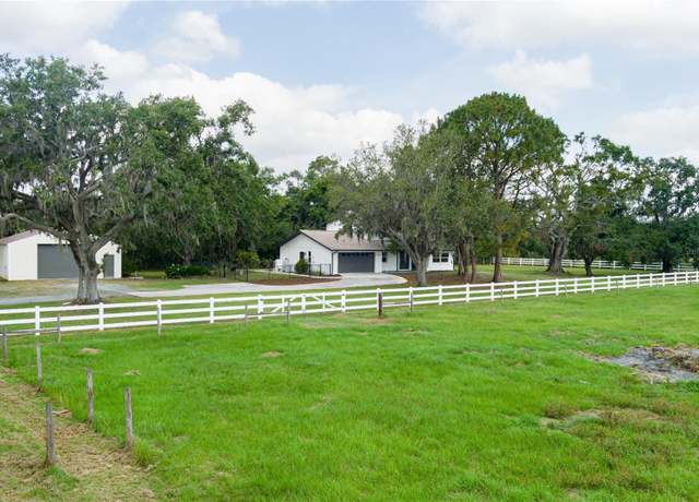 Property at 5403 Red Rooster Rd, Parrish, FL 34219, 4 beds, 3 baths
