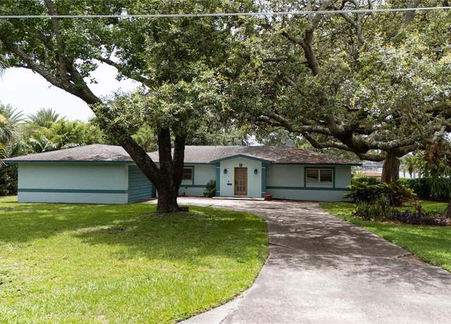 Property at 360 Lake Seminary Cir, Maitland, FL 32751, 4 beds, 2.5 baths