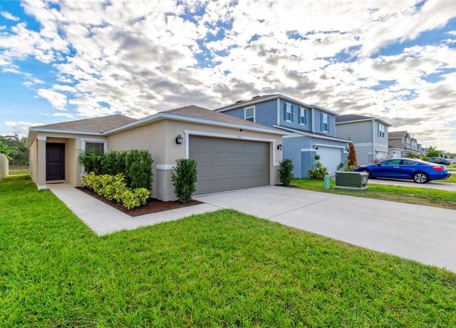 Property at 591 Preserve Pointe Blvd, Davenport, FL 33837, 4 beds, 2.5 baths
