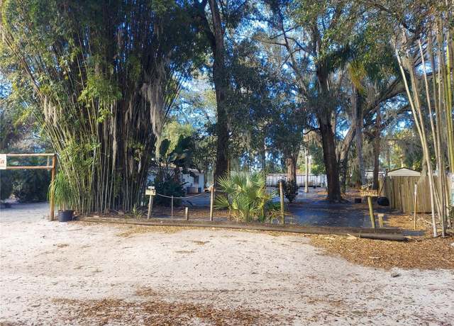 Property at 453 W DR Martin Luther King JR Blvd, Seffner, FL 33584