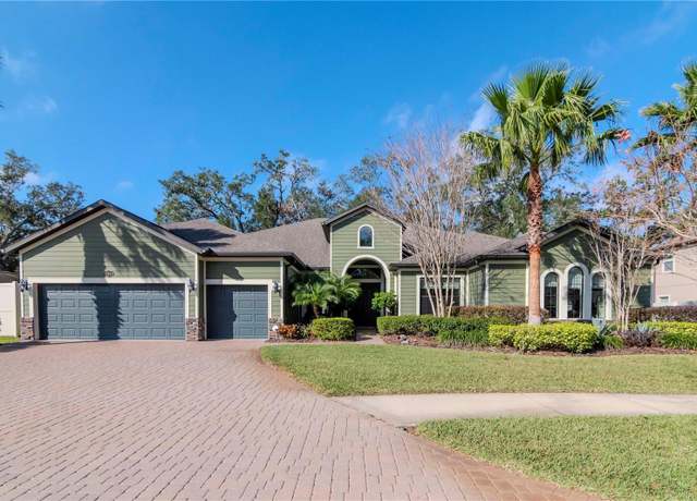 Property at 13904 Shadow Tree Ln, Tampa, FL 33618, 4 beds, 3 baths