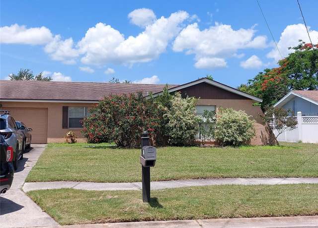 Property at 432 Flamingo Dr, Apollo Beach, FL 33572, 3 beds, 2 baths