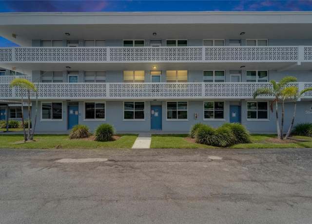 Property at 4895 Bay St NE #207, St Petersburg, FL 33703, 1 bed, 1.5 baths