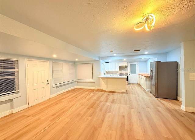 Property at 3902 Locust Ave, Sarasota, FL 34234, 4 beds, 2 baths