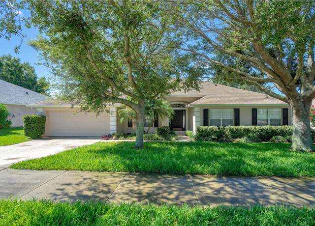 Property at 1375 Willow Wind Dr, Clermont, FL 34711, 4 beds, 3 baths