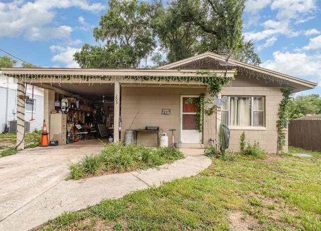 Property at 205 W Division St, Deland, FL 32720, 3 beds, 1.5 baths