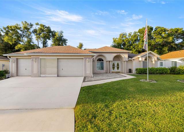 Property at 5552 NW 18th St, Ocala, FL 34482, 2 beds, 2 baths