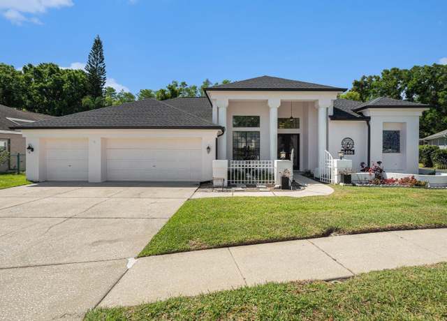 Property at 8406 Glengarry Pl, Trinity, FL 34655, 4 beds, 3 baths