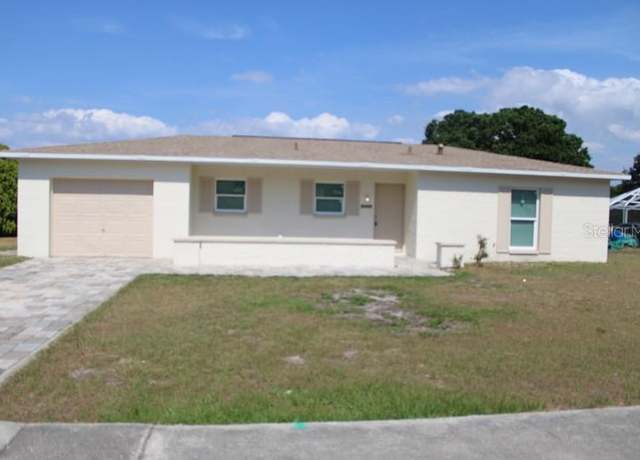 Property at 7319 Holiday Dr, Spring Hill, FL 34606, 2 beds, 2 baths
