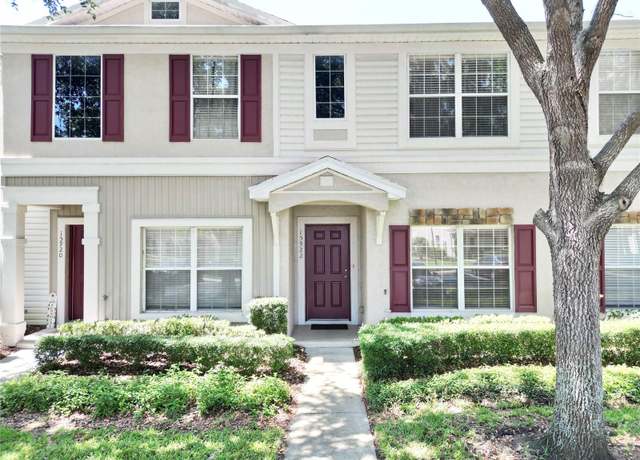Property at 15922 Fishhawk Creek Ln, Lithia, FL 33547, 2 beds, 2.5 baths