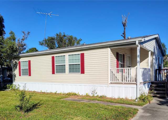 Property at 55716 Keith St, Astor, FL 32102, 2 beds, 2 baths