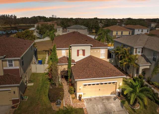 Property at 18819 Sunterra Dr, Land O Lakes, FL 34638, 4 beds, 3 baths