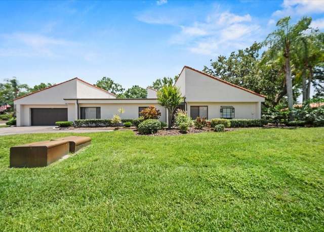 Property at 107 Seville Ct N, Plant City, FL 33566, 3 beds, 2 baths