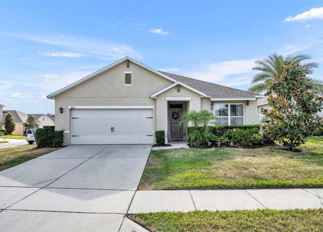 Property at 822 Sheen Cir, Haines City, FL 33844, 3 beds, 2 baths