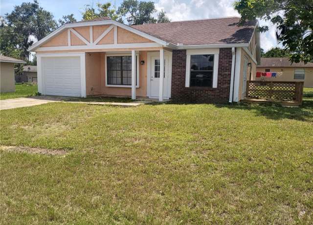 Property at 8750 SE 88th Ave, Ocala, FL 34472, 3 beds, 2 baths