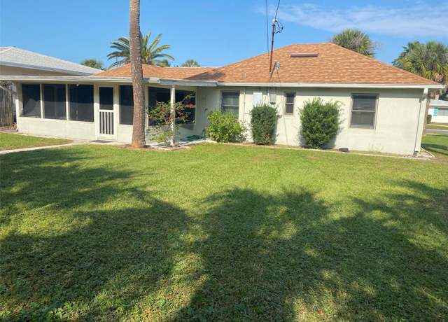 Property at 229 44th Ave, St Pete Beach, FL 33706, 2 beds, 1 bath