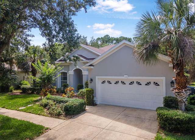 Property at 45 Saint Andrews Ct, Palm Coast, FL 32137, 4 beds, 3 baths
