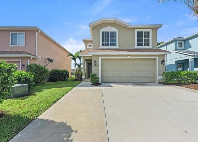 Property at 7022 Chatum Light Run, Bradenton, FL 34212, 4 beds, 2.5 baths