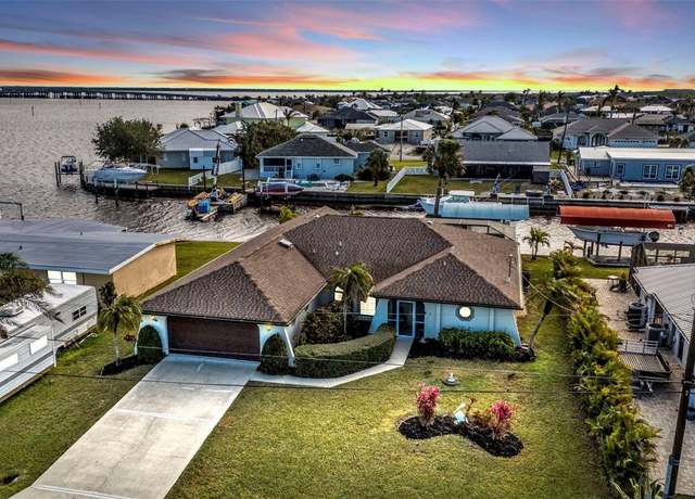 Property at 5194 Fleming St, Port Charlotte, FL 33981, 3 beds, 2.5 baths